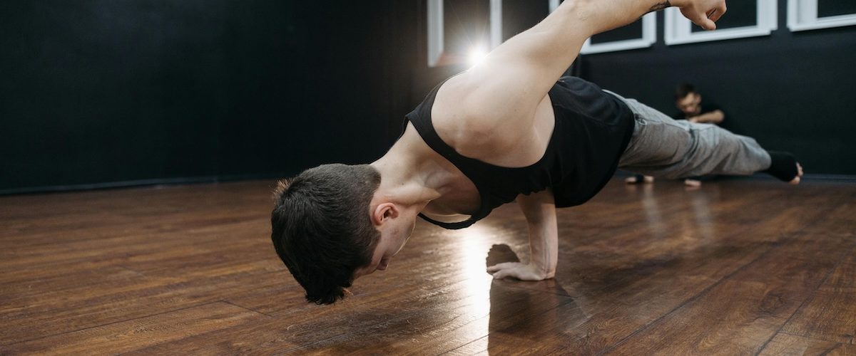 Hip Hop Dance Class_WEB SIZE_pexels-pavel-danilyuk-6926052 Hip Hop Dance Class_WEB SIZE_pexels-pavel-danilyuk-6926052